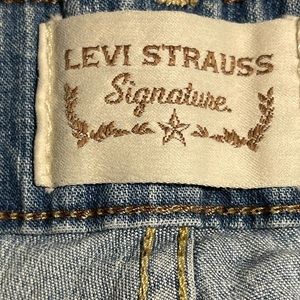 Levi Strauss Signature Bermuda shorts